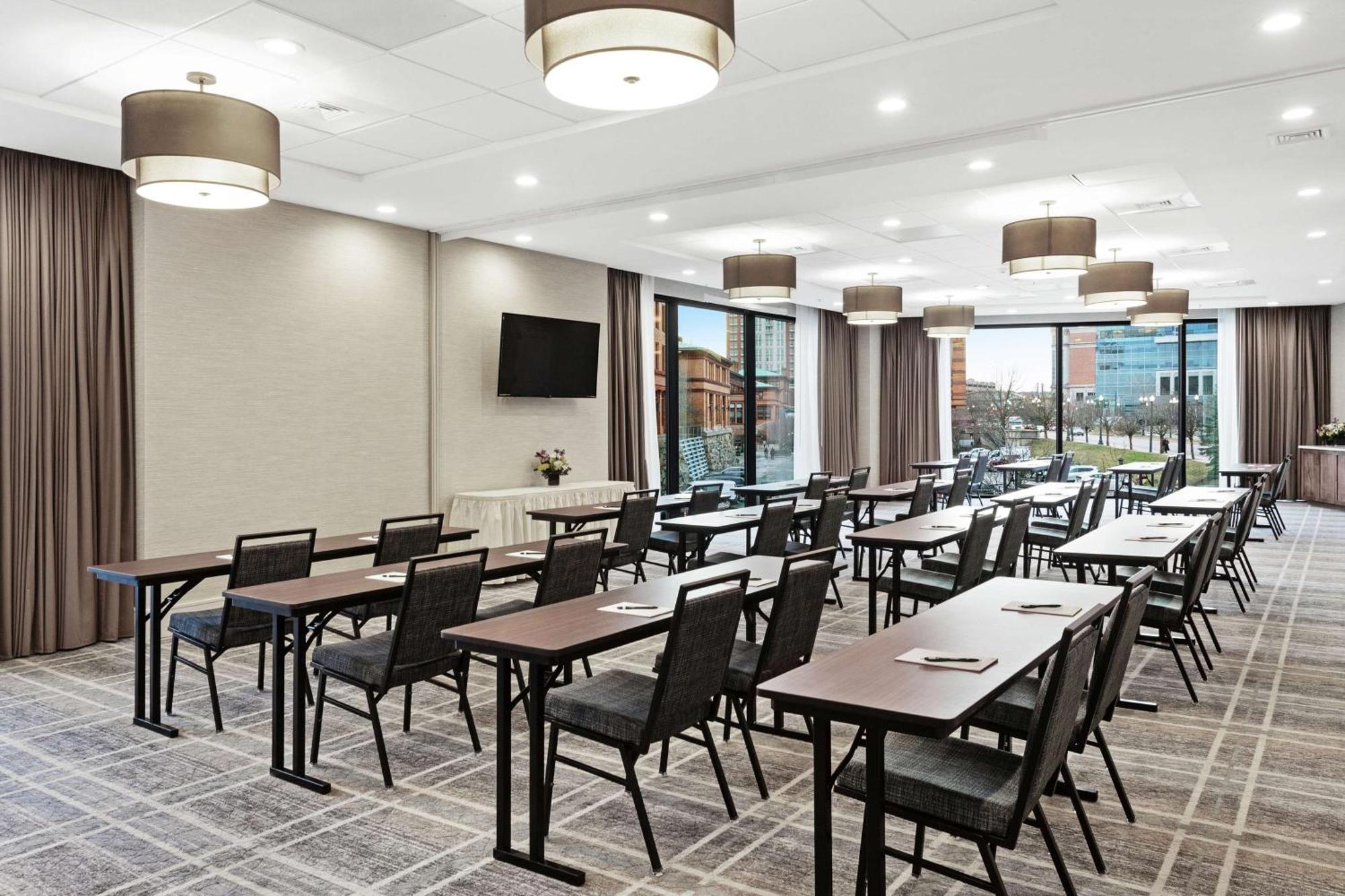 Homewood Suites By Hilton Providence Downtown Exterior foto